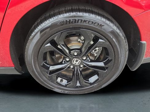 Certified 2025 Honda Accord SE image 11