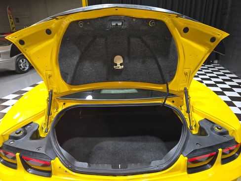 Used 2010 Chevrolet Camaro SS w/ LPO, Ground Effects Package image 49