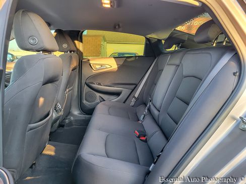 Used 2022 Chevrolet Malibu LT image 9