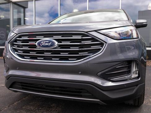 Used 2024 Ford Edge Titanium AWD/4WD image 13