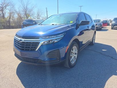 Used 2022 Chevrolet Equinox LS w/ LS Convenience Package