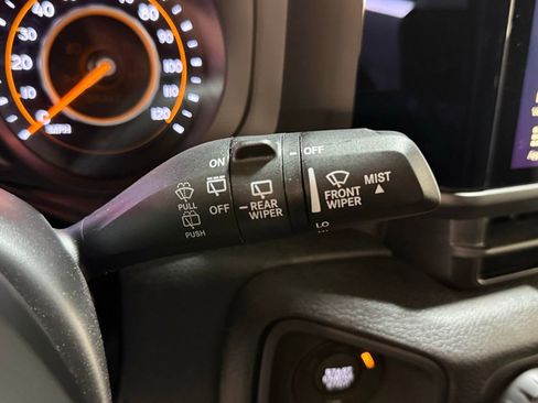 Used 2025 Jeep Wrangler Sport image 18