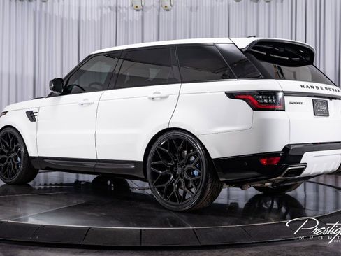 Used 2022 Land Rover Range Rover Sport HSE Silver Edition image 12