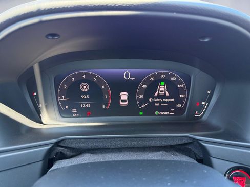 Used 2025 Honda Accord SE image 28