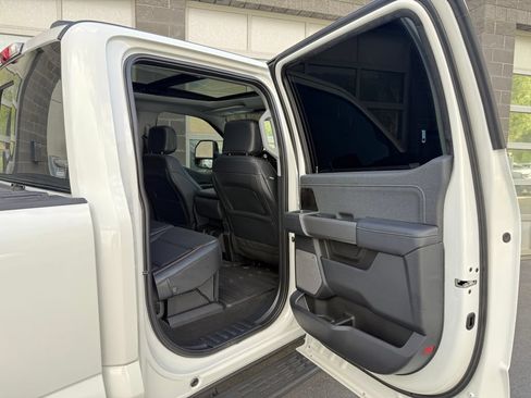 Used 2026 Ford F350 Lariat w/ Black Appearance Package AWD/4WD image 42