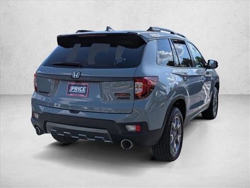 Certified 2023 Honda Passport TrailSport image 5