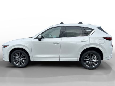 New 2025 MAZDA CX-5 Signature image 2