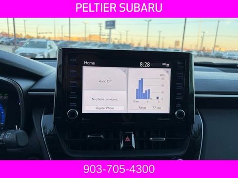 Used 2022 Toyota Corolla Cross XLE image 9