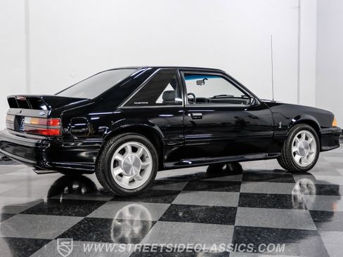 Used 1993 Ford Mustang Cobra RWD image 12