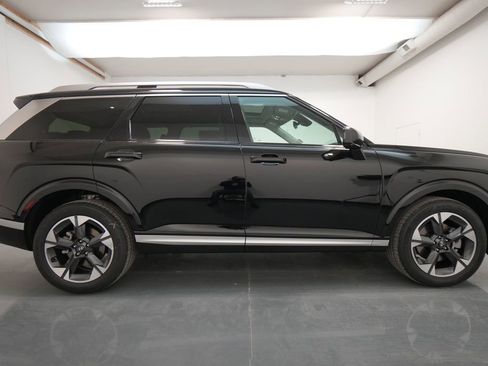 Used 2026 Hyundai Palisade Limited image 9