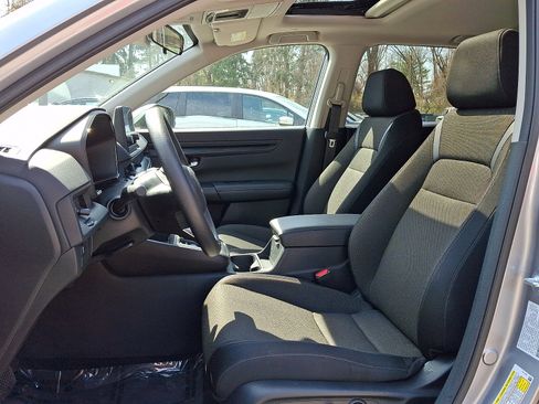 Used 2023 Honda CR-V EX image 14