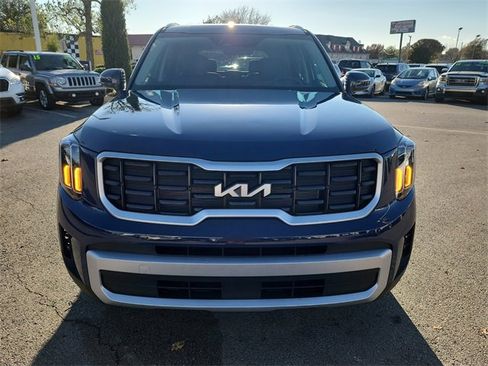 New 2025 Kia Telluride S image 9