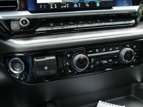 New 2026 Chevrolet Silverado 3500 LTZ w/ LTZ Plus Package image 19