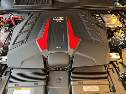 New 2026 Audi RS Q8 performance image 6