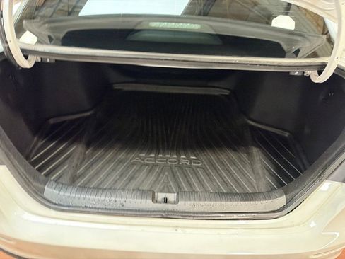 Used 2025 Honda Accord Sport image 13