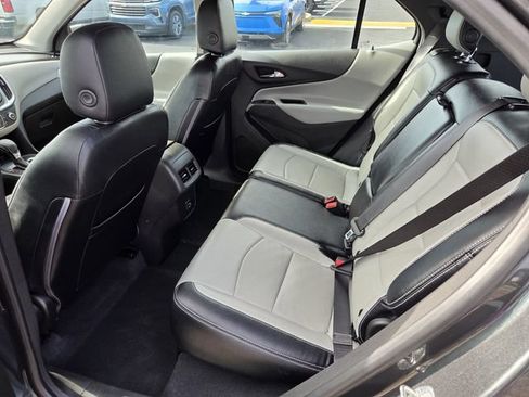 Used 2020 Chevrolet Equinox LS FWD image 11