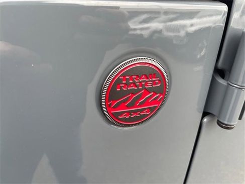 Used 2024 Jeep Wrangler Unlimited Rubicon w/ Safety Group image 7