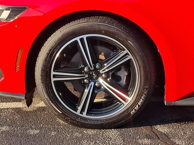 Used 2024 Ford Mustang Premium RWD image 8