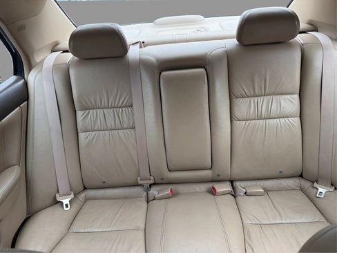 Used 2004 Honda Accord EX image 17