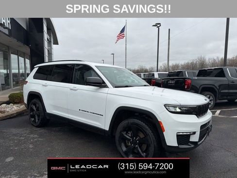 Used 2023 Jeep Grand Cherokee L Limited w/ Black Appearance Package image 8