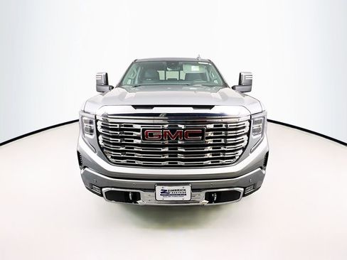 Certified 2024 GMC Sierra 1500 Denali w/ Denali Reserve Package image 2