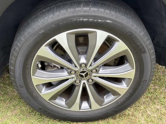 Used 2022 Mercedes-Benz GLE 350 image 17