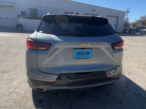 Certified 2025 Chevrolet Blazer Premier w/ Driver Confidence II Package image 7