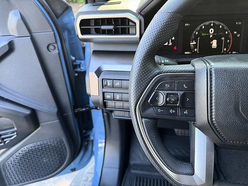 Certified 2026 Toyota 4Runner SR5 AWD/4WD image 13
