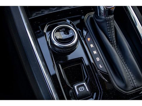 New 2026 GMC Canyon Elevation w/ Convenience Package image 29