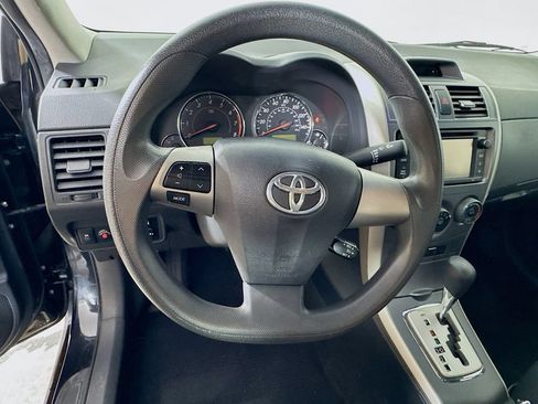 Used 2013 Toyota Corolla S FWD image 11