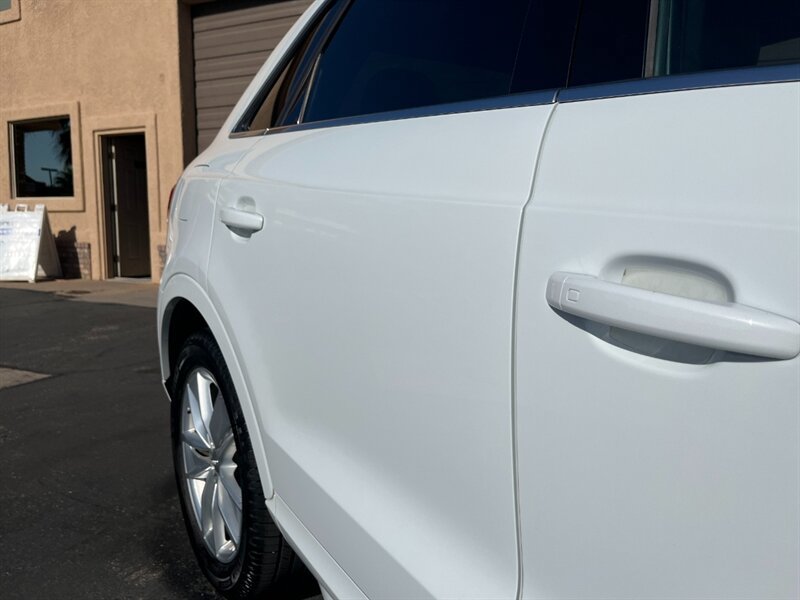 Used 2018 Audi Q3 2.0T Premium Plus w/ Premium Plus Package AWD/4WD image 27