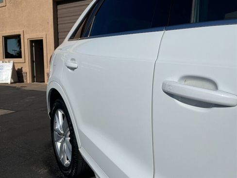 Used 2018 Audi Q3 2.0T Premium Plus w/ Premium Plus Package AWD/4WD image 27