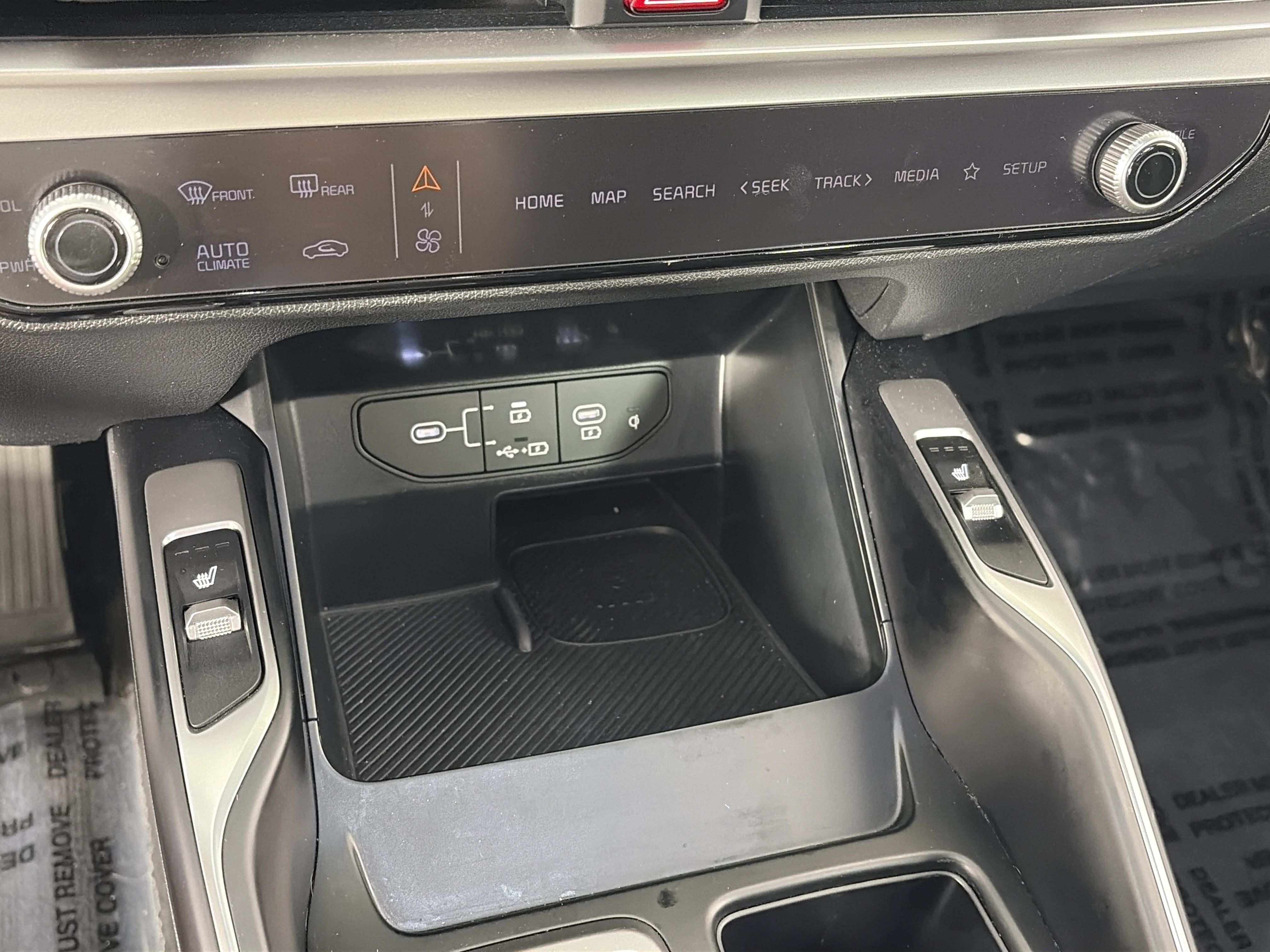 Certified 2024 Kia Sorento X-Line EX AWD/4WD image 23