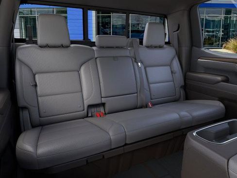 New 2026 GMC Sierra 1500 SLT image 41