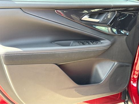 New 2025 Chevrolet Blazer EV LT w/ Midnight/Sport Edition image 16