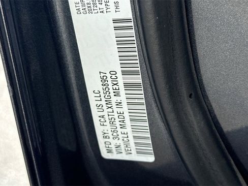Used 2021 RAM 2500 Limited w/ Safety Group image 31