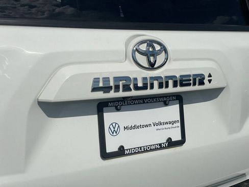 Used 2022 Toyota 4Runner TRD Sport w/ Technology Package AWD/4WD image 33