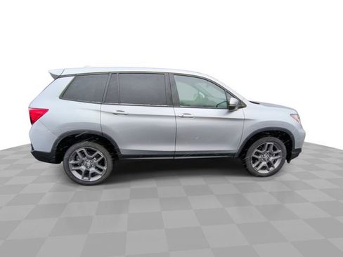 Used 2023 Honda Passport EX-L image 9