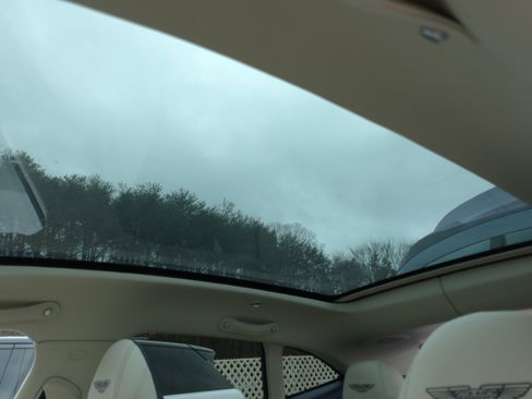 Used 2024 Aston Martin DBX 707 image 14