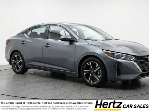 Used 2025 Nissan Sentra SV FWD image 1