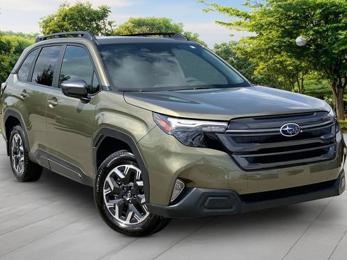 Certified 2026 Subaru Forester Premium AWD/4WD image 3