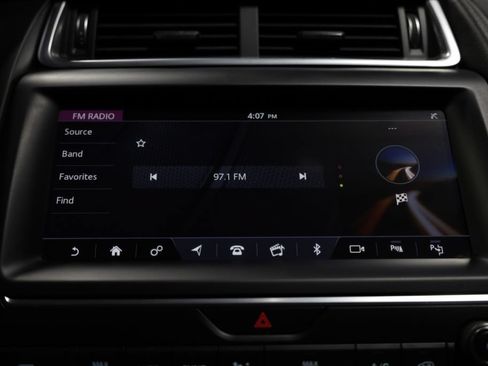 Used 2019 Jaguar E-PACE SE AWD/4WD image 48