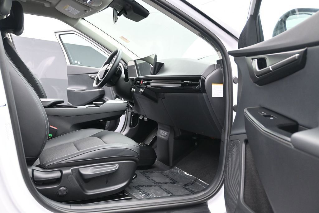 Used 2025 Kia EV6 Light RWD image 17
