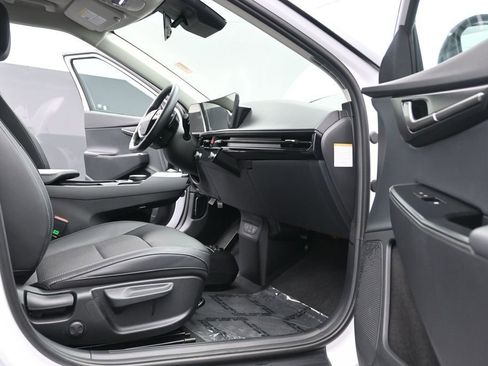 Used 2025 Kia EV6 Light RWD image 17