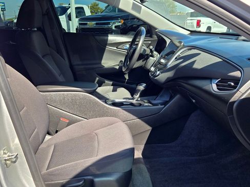 Used 2020 Chevrolet Malibu RS w/ LPO, Convenience Package 1 image 6