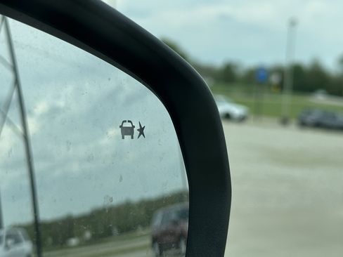 Used 2024 Chevrolet Trax ACTIV image 19