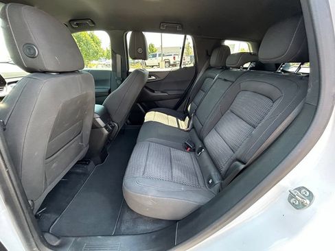Used 2025 Chevrolet Equinox LT w/ Safety and Technology Package FWD image 27