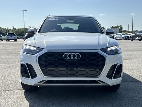Certified 2023 Audi Q5 2.0T Premium Plus AWD/4WD image 2