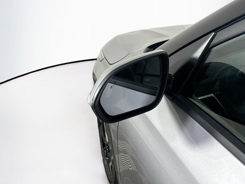 Used 2025 Kia Seltos S FWD image 16