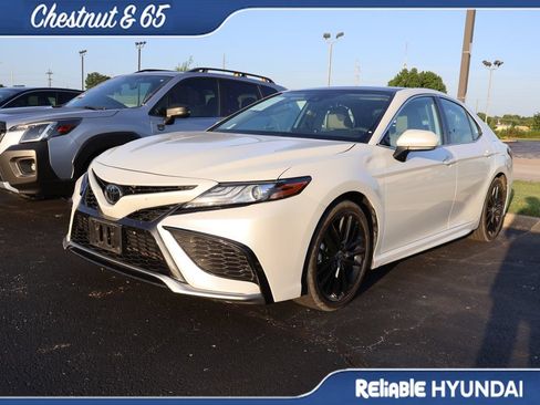 Used 2023 Toyota Camry XSE w/ Cold Weather Package AWD/4WD image 11